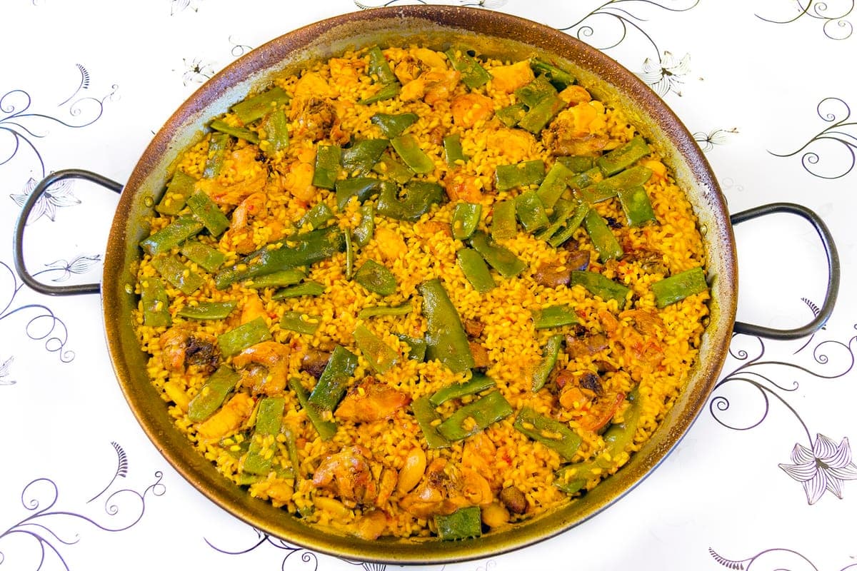 Paella valenciana