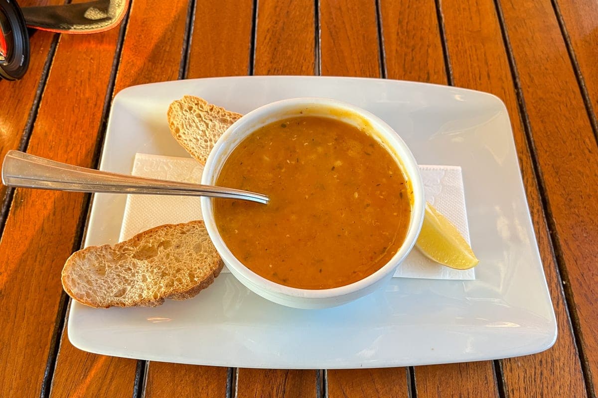Mercimek çorbası