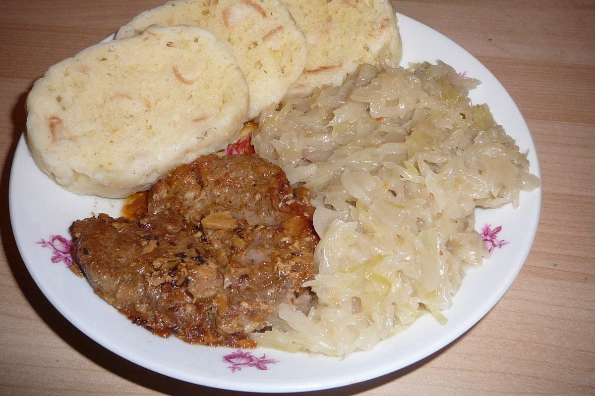 Vepřo knedlo zelo